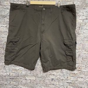 Wrangler Gray Cargo shorts 44